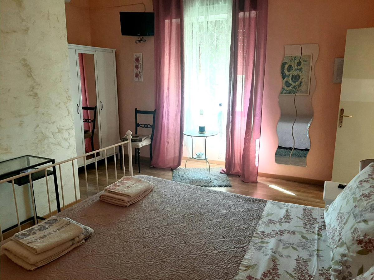 B&B La Casa In Campagna Collecorvino エクステリア 写真